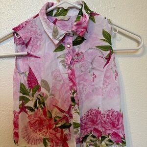 Guess girls sleeveless floral blouse size 8